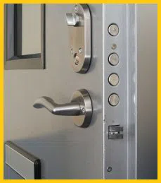 Expert Locksmith Store Maspeth, NY 718-673-6788 - 23-11